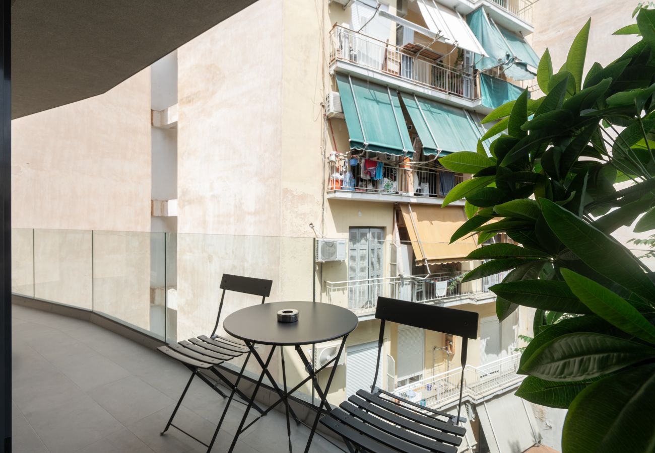 Studio in Athens - Silk Athens | City Suite with Balcony, Gym & Pool