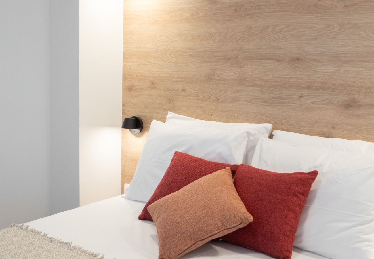 Apartment in Athens - Silk Athens | Urban Loft with Gym, Laundry & Pool