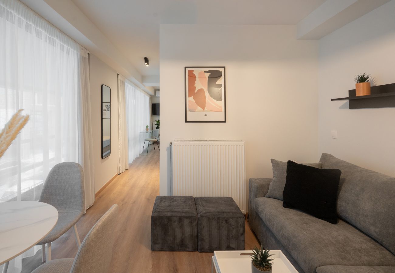 Apartment in Athens - Silk Athens | Urban Loft with Gym, Laundry & Pool