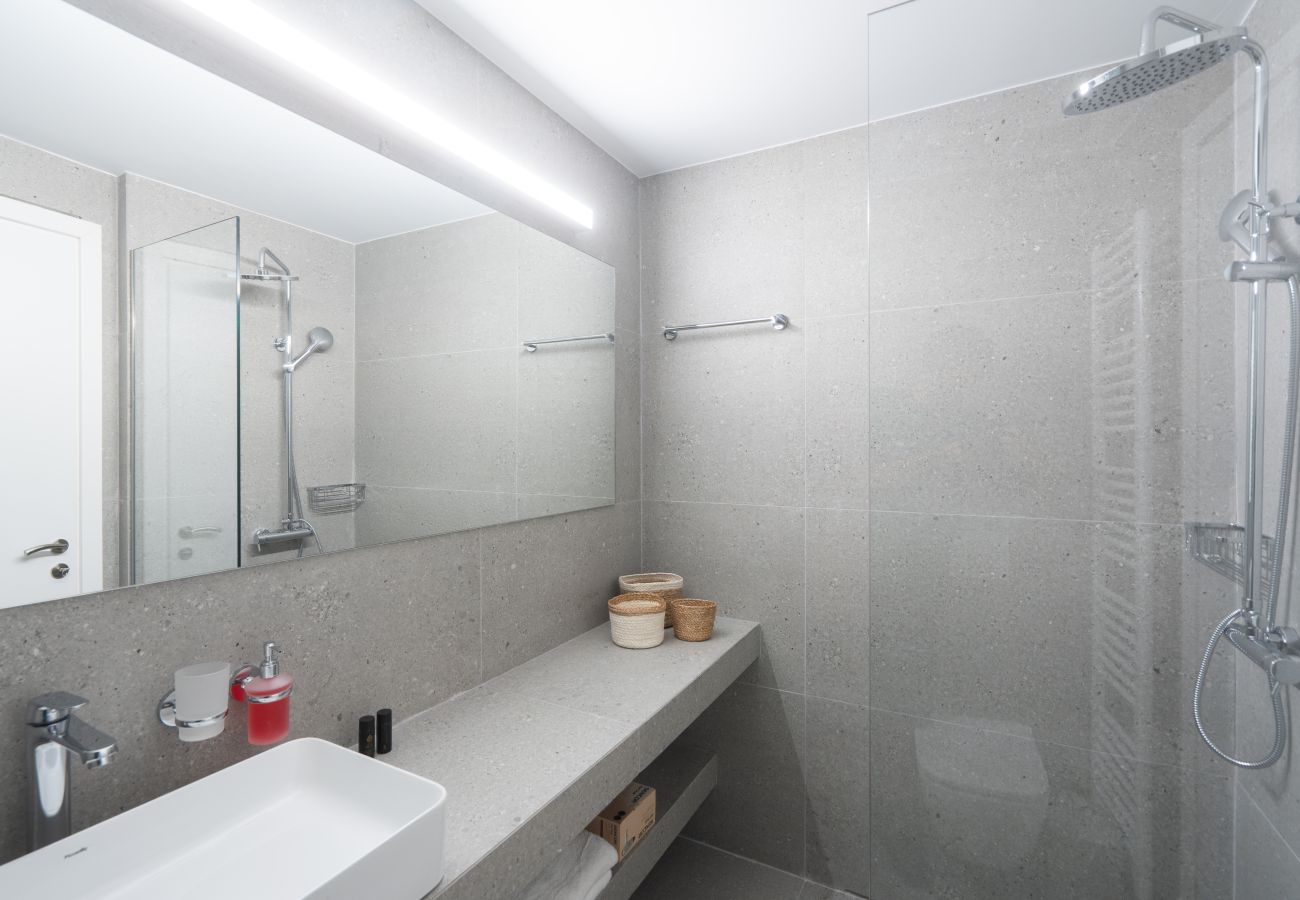 Studio in Athens - Silk Athens | Luxury Suite w/terrace and Jacuzzi