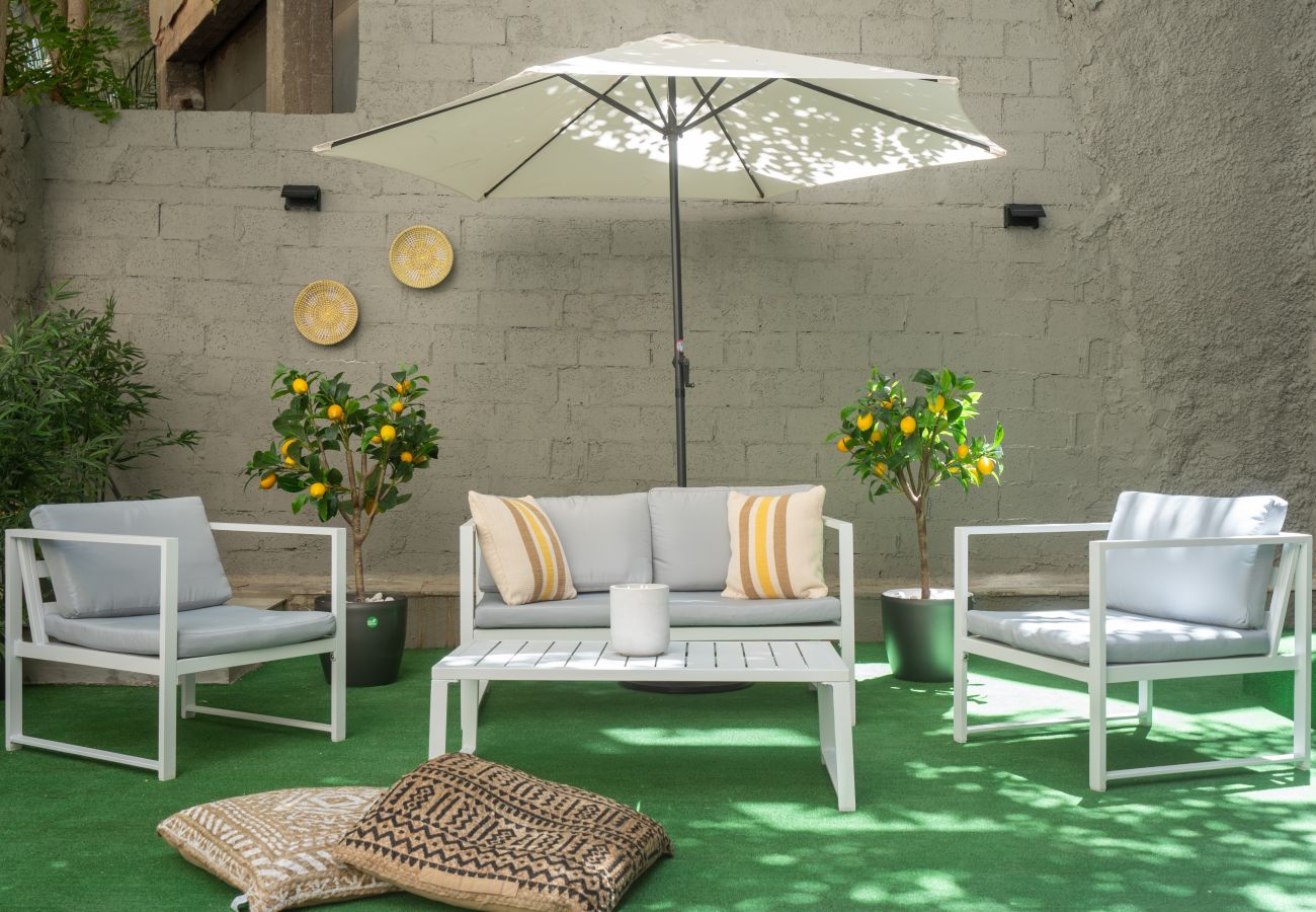 Studio in Athens - Silk Athens | Luxury Suite w/terrace and Jacuzzi