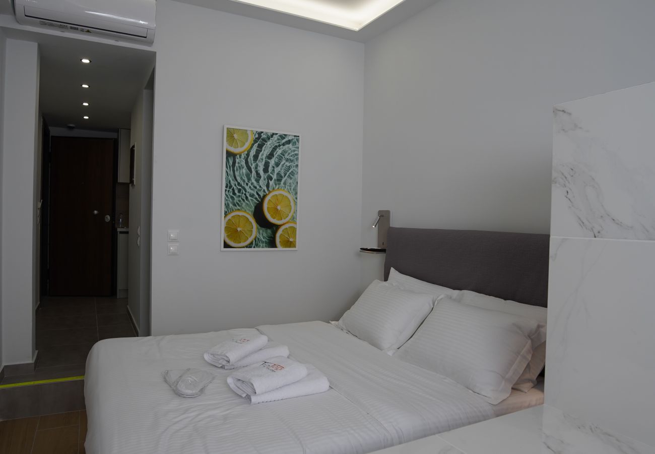 Studio in Athens - Gladstonos 5, 5 Lemon, 6th floor