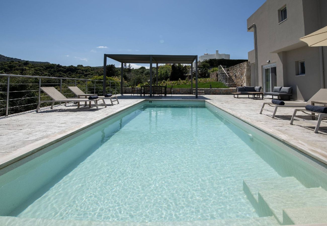 Private swimming pool villa in Chania Crete with panoramic sea view
