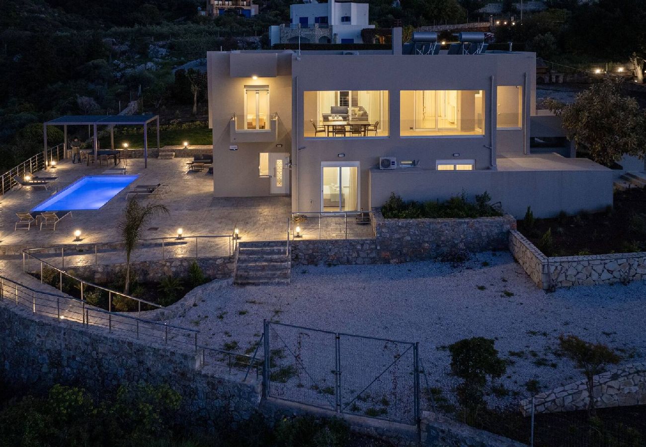 Villa in Plaka - Villa Prinos Private Pool 