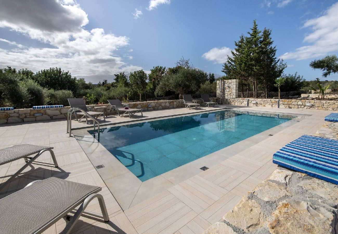 Villa in Douliana - Hermes Luxury Private  Villa 