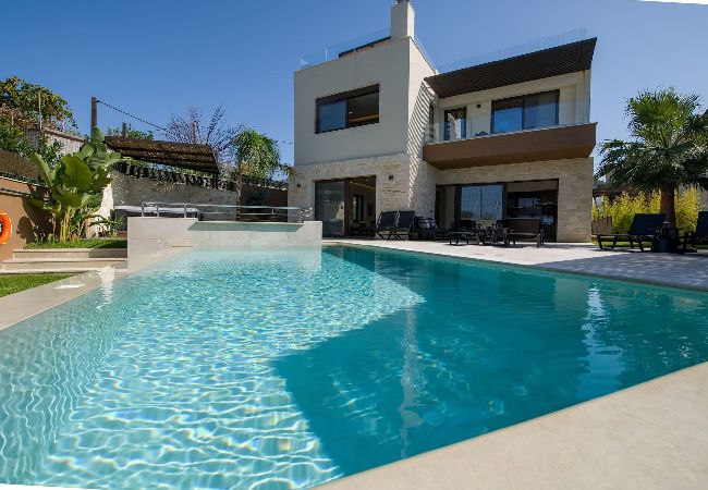 Villa in Almyrida - Almi-Cove Hilltop Villa I 