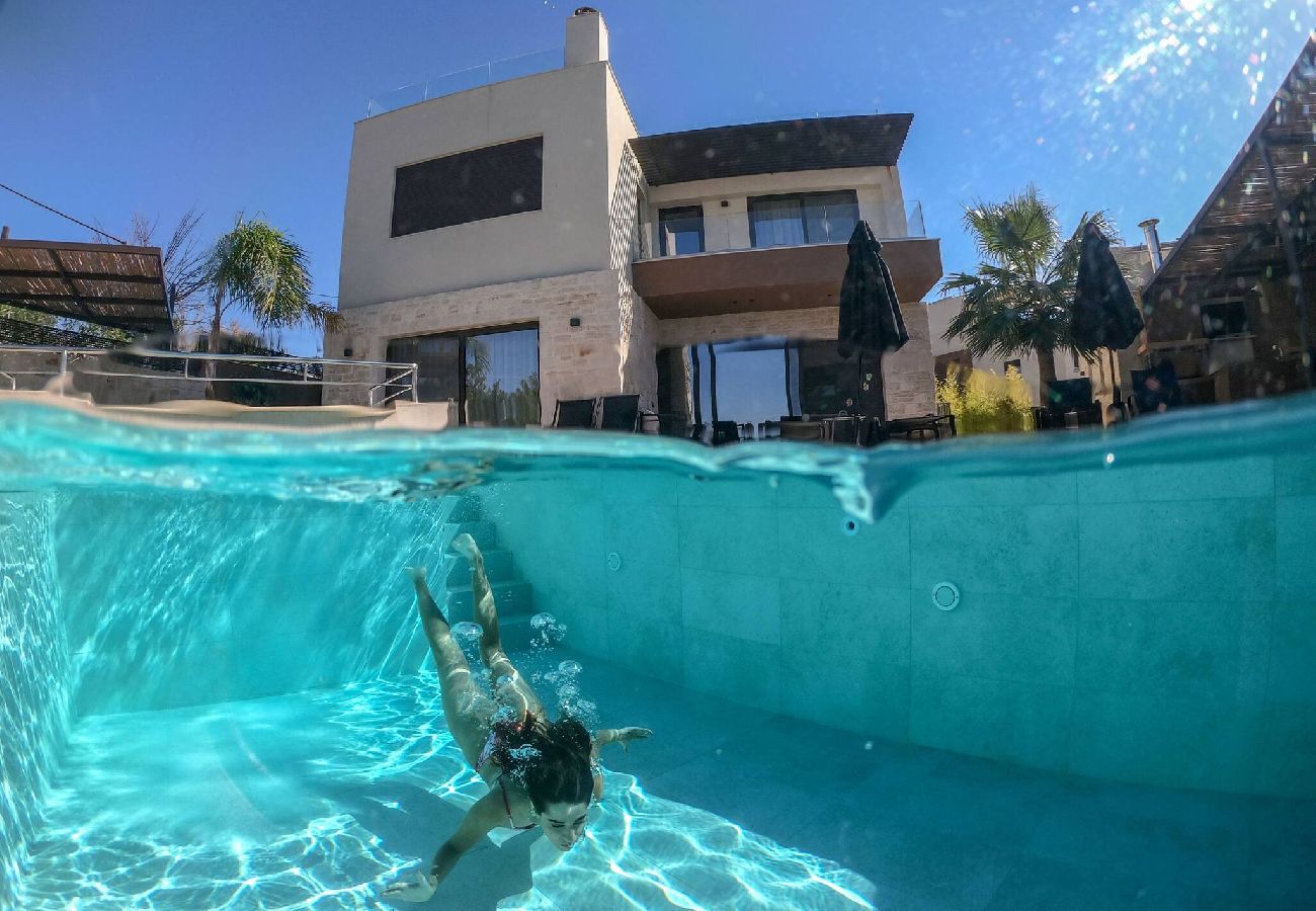 Villa in Almyrida - Almi-Cove Hilltop Villa I 