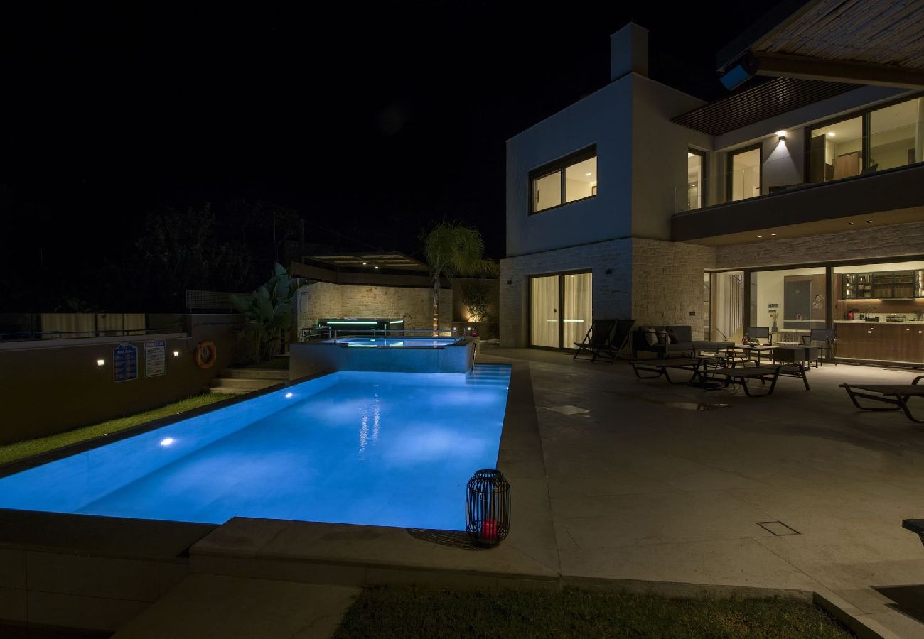 Villa in Almyrida - Almi-Cove Hilltop Villa I 