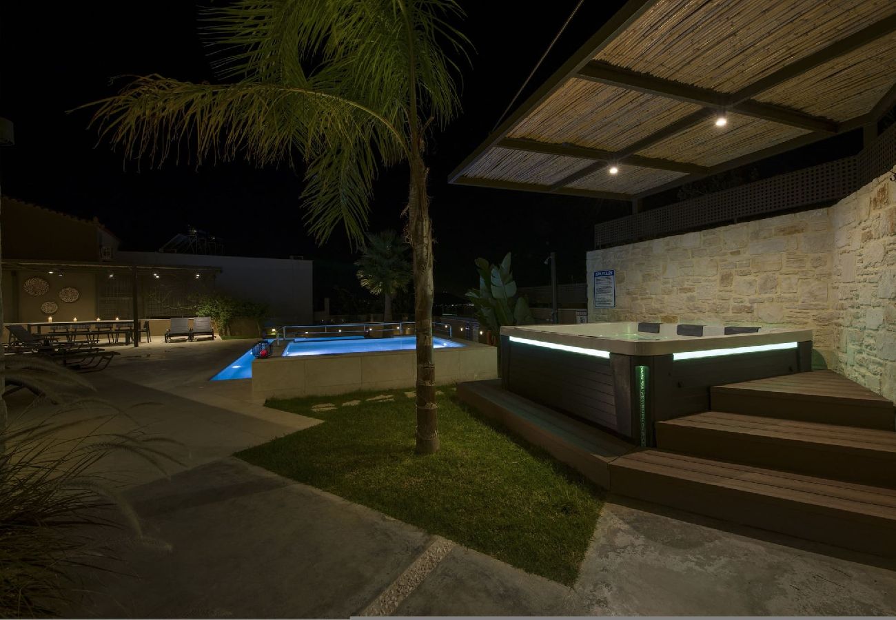Villa in Almyrida - Almi-Cove Hilltop Villa I 