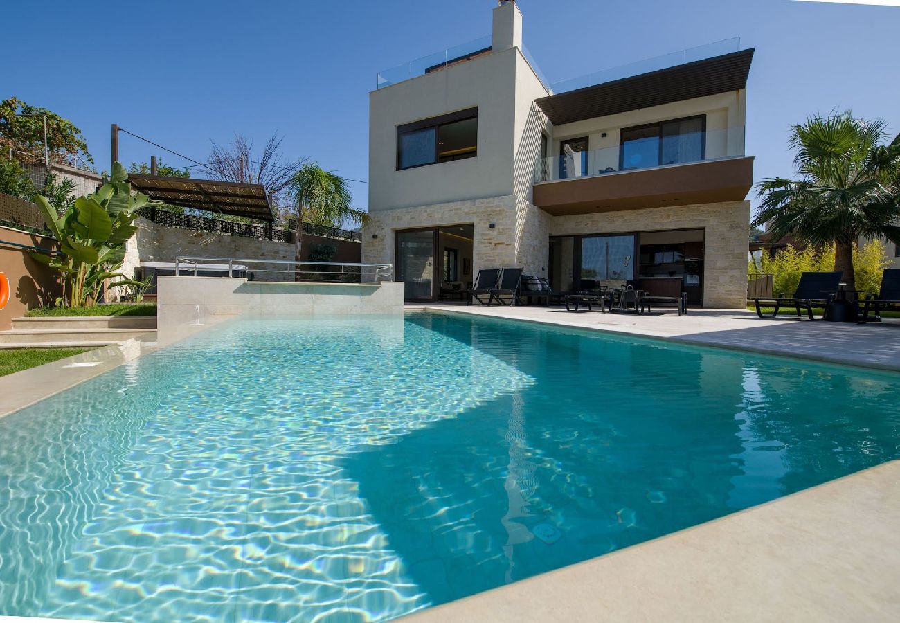 Villa in Almyrida - Almi-Cove Hilltop Villa I 