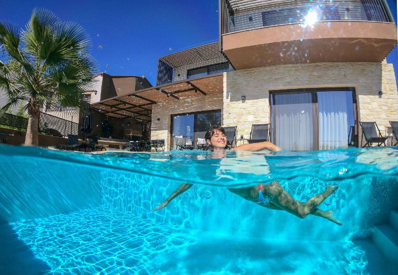 Villa in Almyrida - Almi-Cove Hilltop Villa II 
