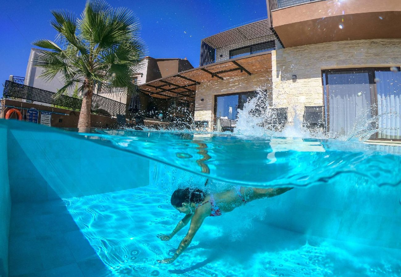 Villa in Almyrida - Almi-Cove Hilltop Villa II 