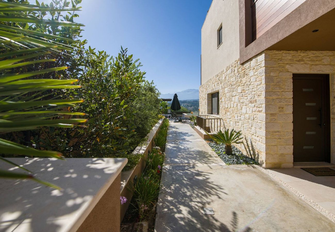 Villa in Almyrida - Almi-Cove Hilltop Villa II 