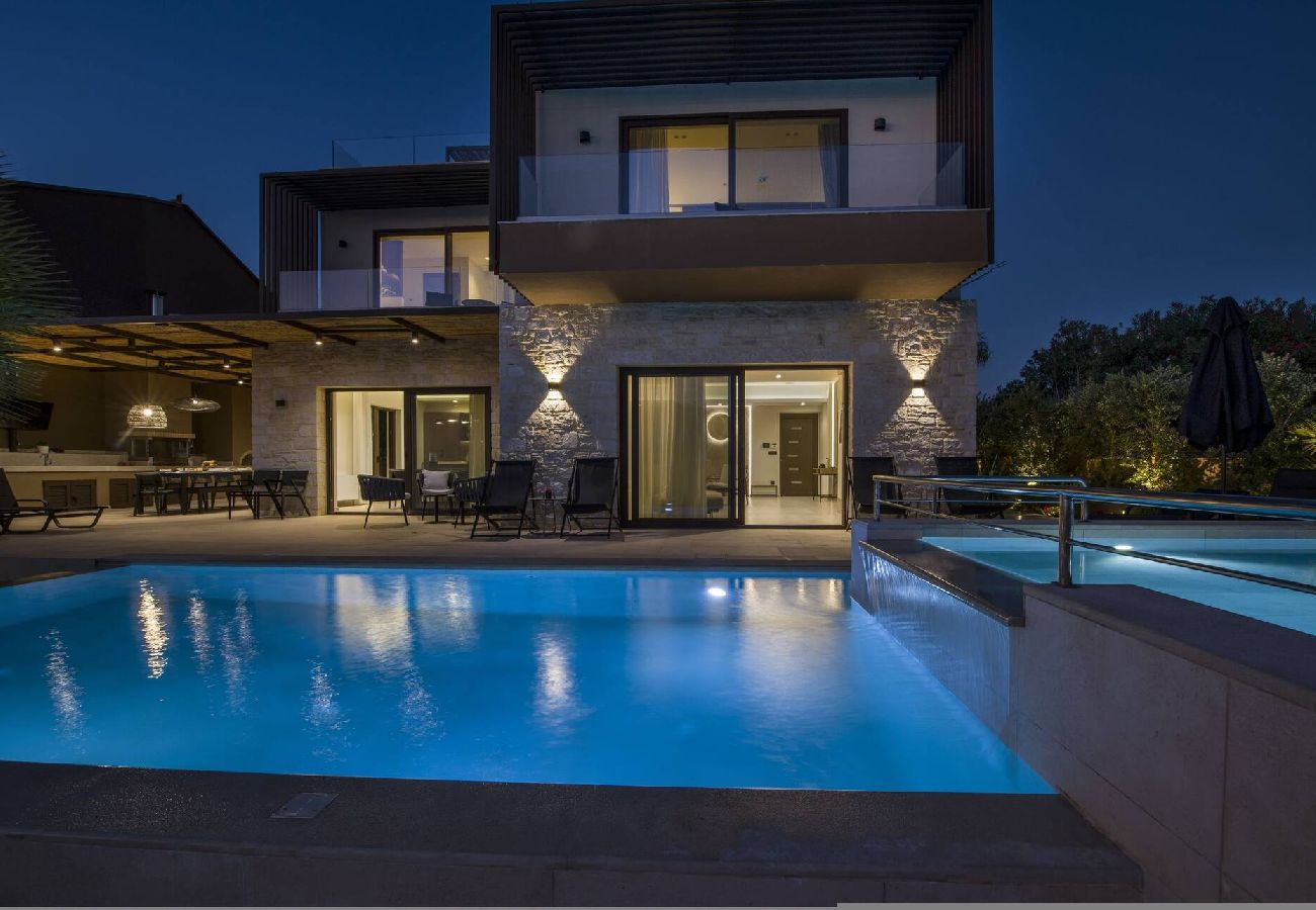 Villa in Almyrida - Almi-Cove Hilltop Villa II 