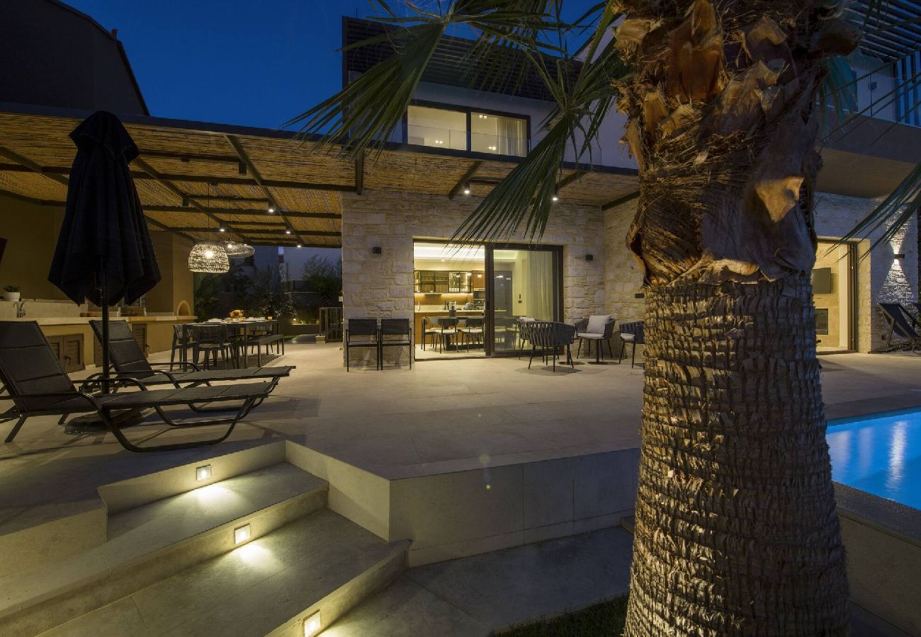 Villa in Almyrida - Almi-Cove Hilltop Villa II 