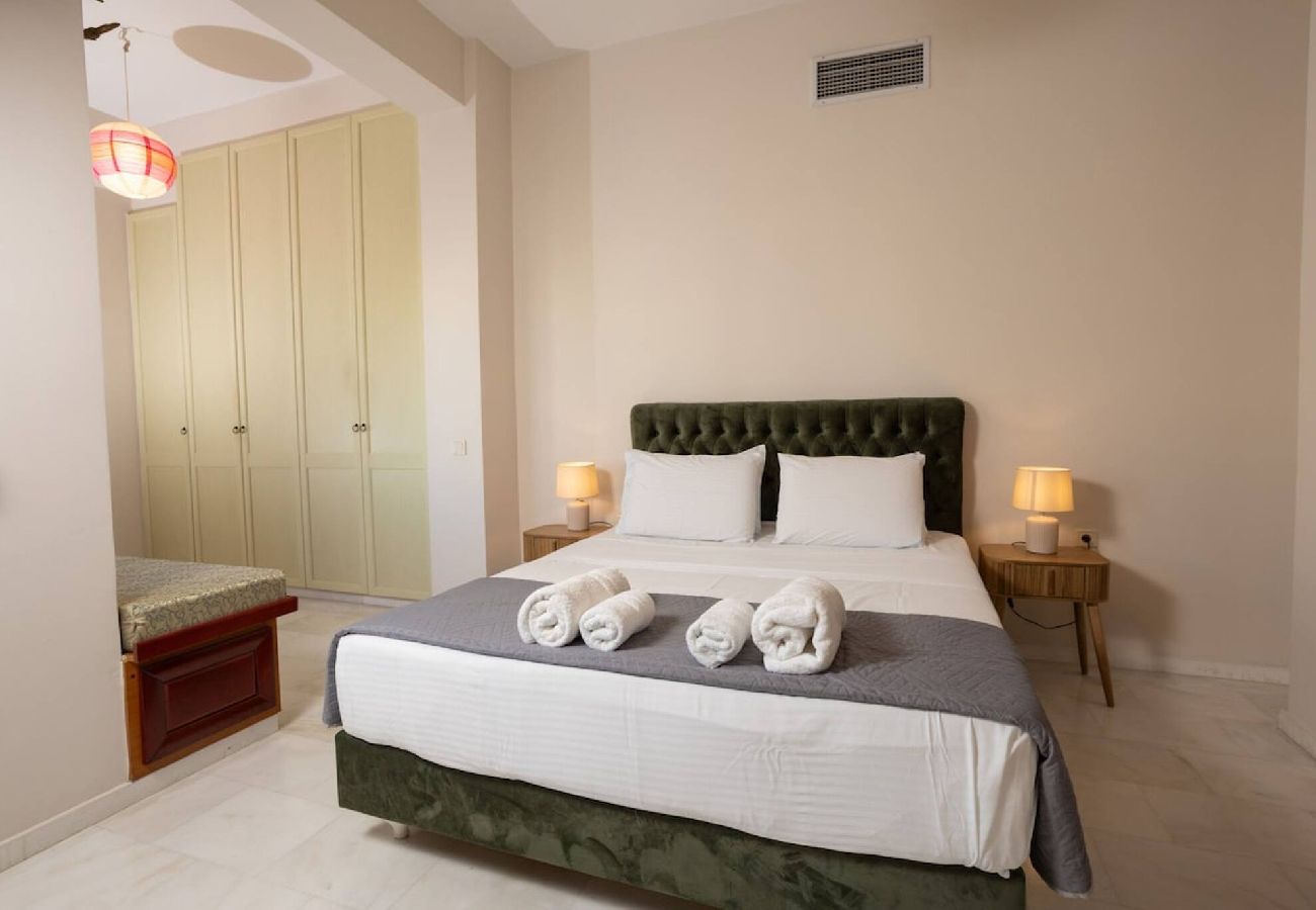 Apartment in Chania - The White Marble Luxury City Apt