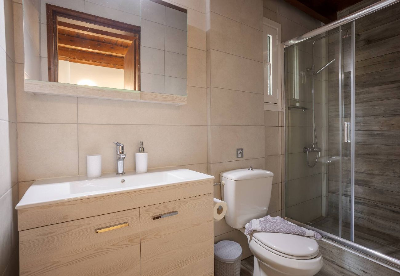 Apartment in Platanias - Apartment suite on private tranquil retreat-Unit 4 