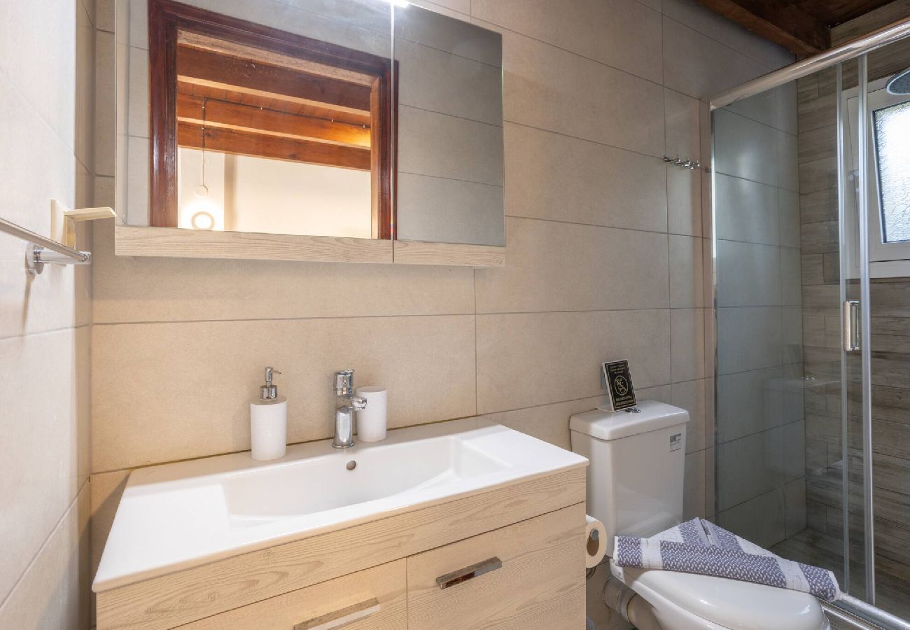 Apartment in Platanias - Apartment suite on private tranquil retreat-Unit 7 