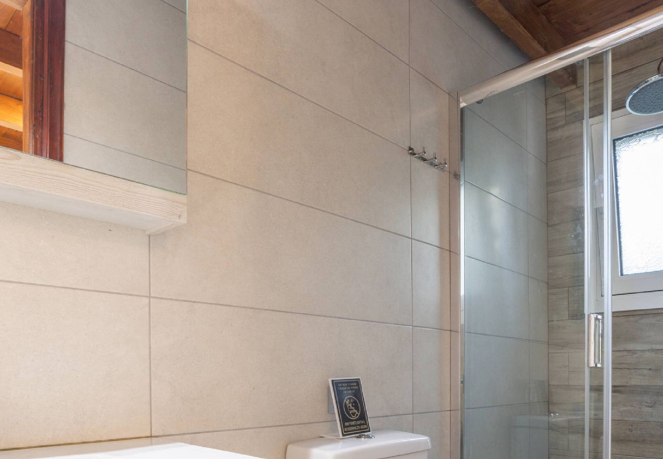 Apartment in Platanias - Apartment suite on private tranquil retreat-Unit 7 