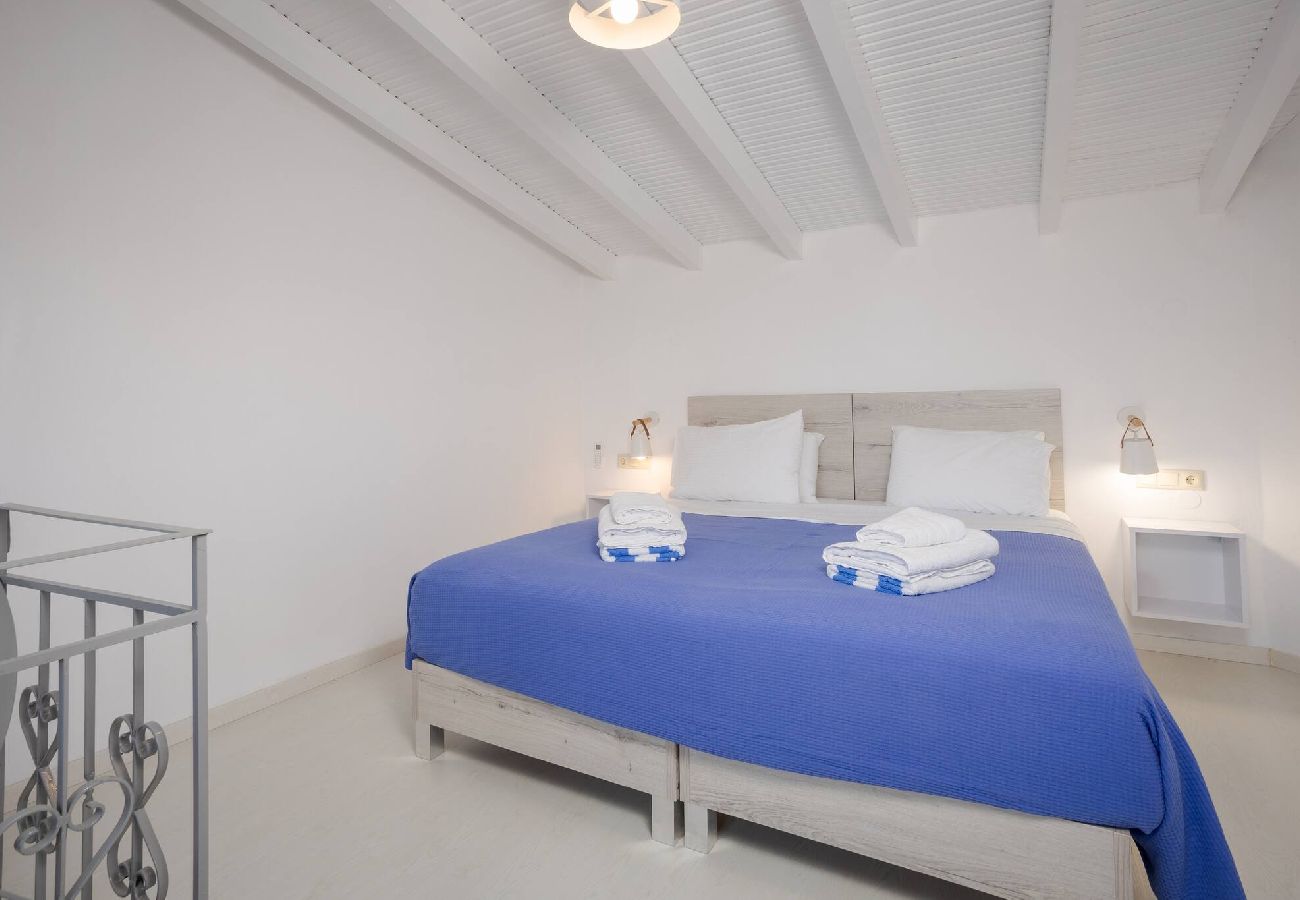 Apartment in Platanias - Apartment suite on private tranquil retreat-Unit 7 