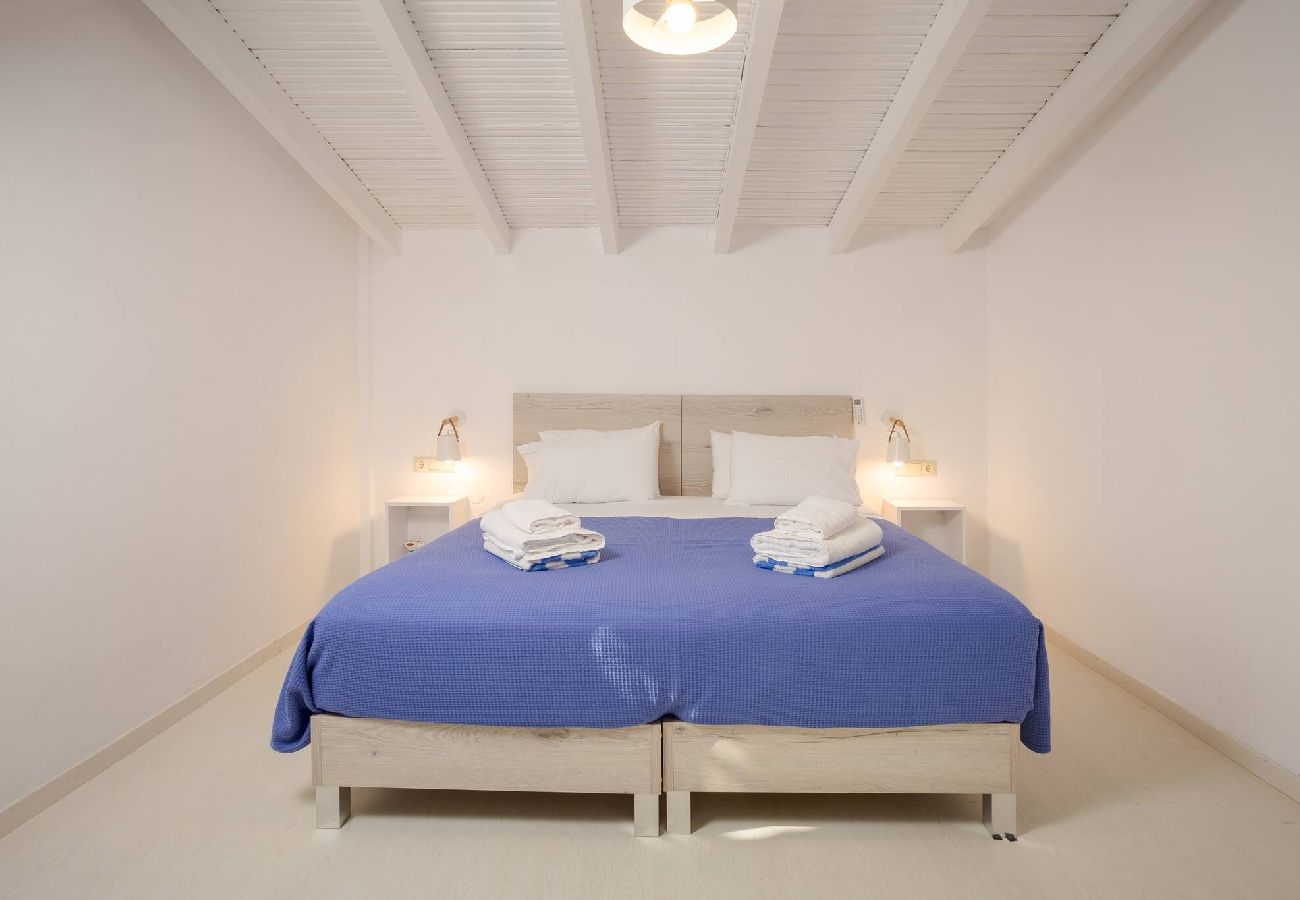 Apartment in Platanias - Apartment suite on private tranquil retreat-Unit 6 