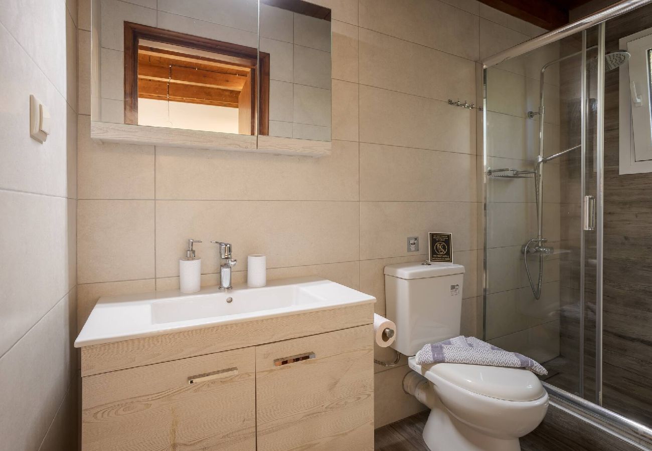 Apartment in Platanias - Apartment suite on private tranquil retreat-Unit 5 