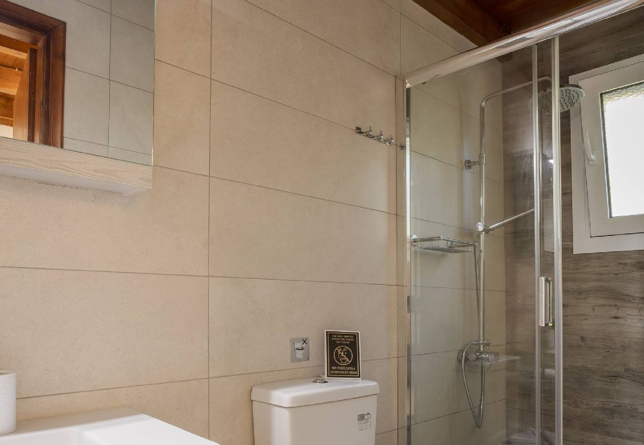 Apartment in Platanias - Apartment suite on private tranquil retreat-Unit 5 