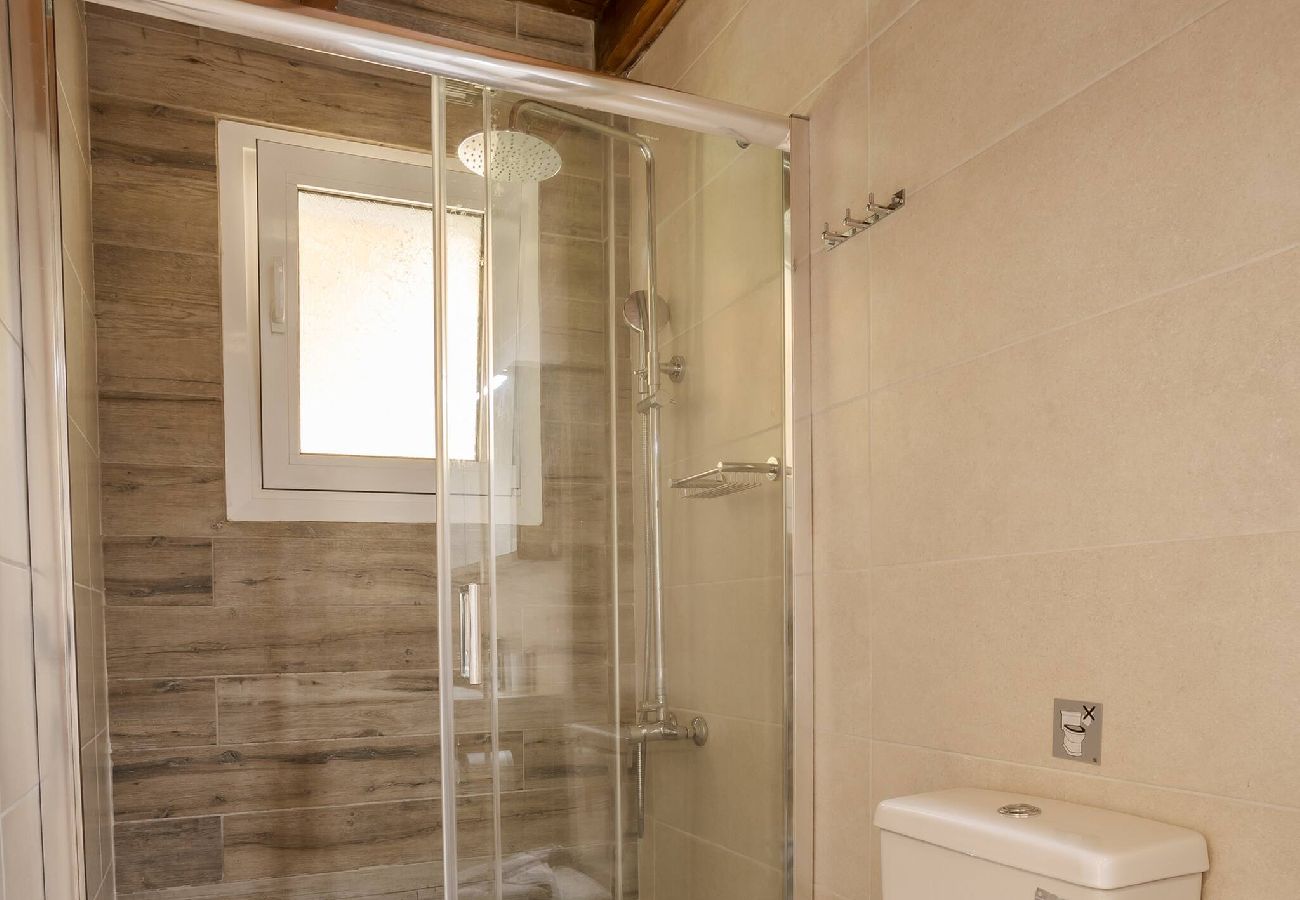 Apartment in Platanias - Apartment suite on private tranquil retreat-Unit 2 
