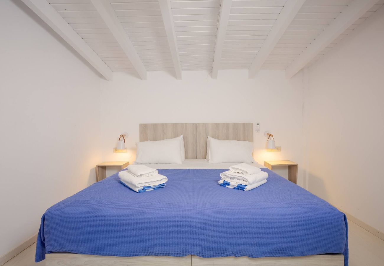 Apartment in Platanias - Apartment suite on private tranquil retreat-Unit 2 