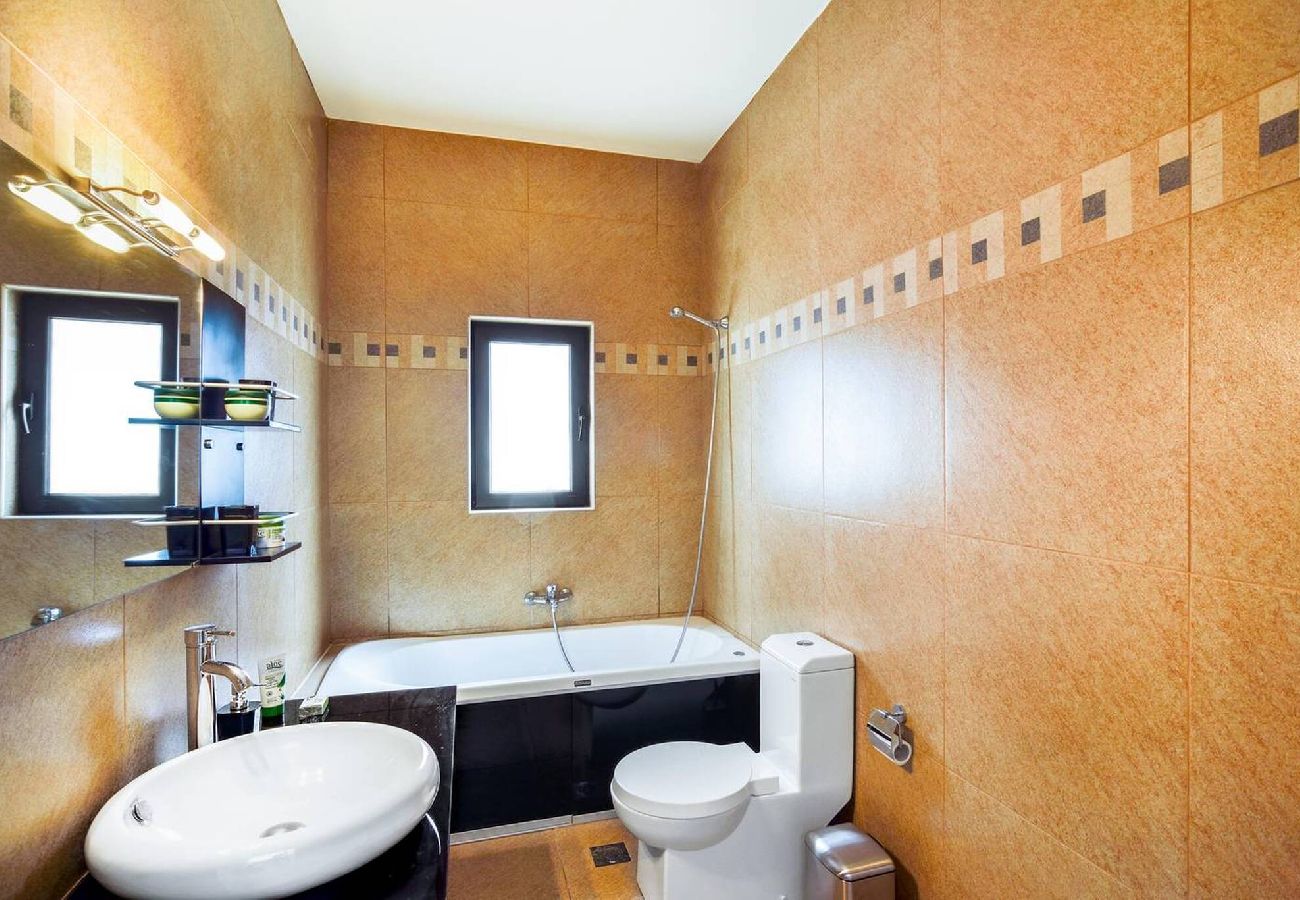 Villa in Chania - Adorno Luxury Villa, Tersanas Chania 