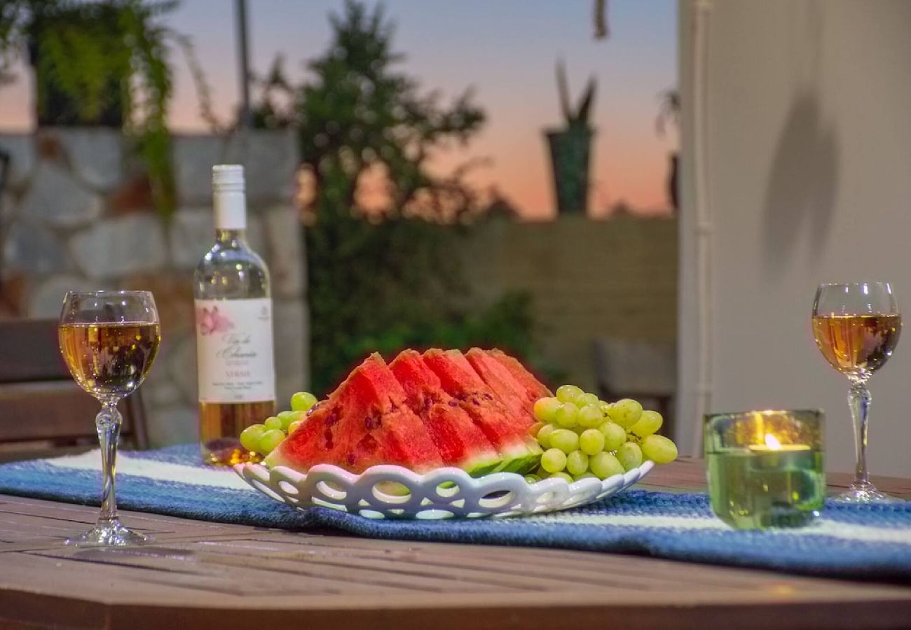 Apartment in Chania - Casa Anthea 3 bedroom apartment with Garden 