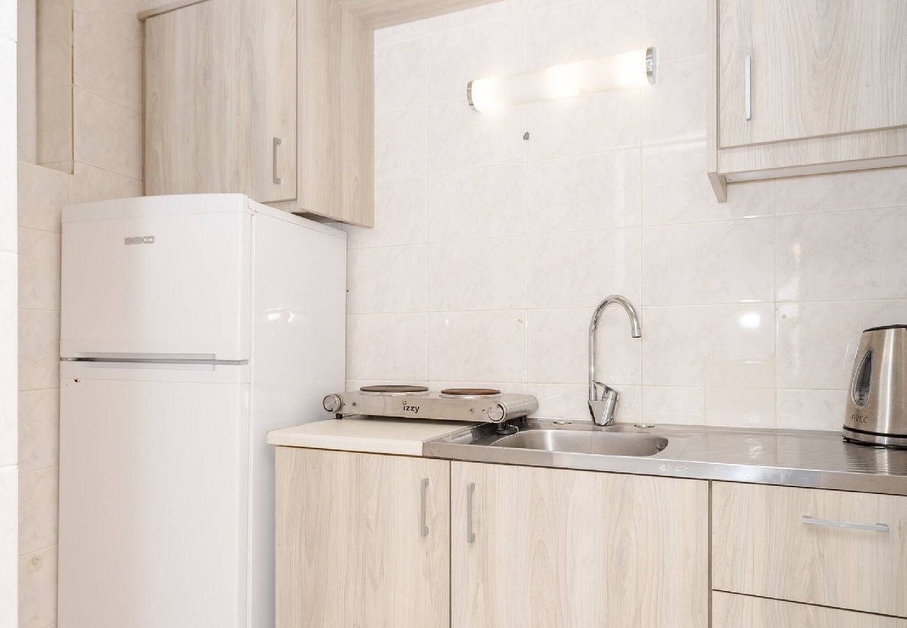 Apartment in Platanias - Ground floor suite on private tranquil retreat No9 
