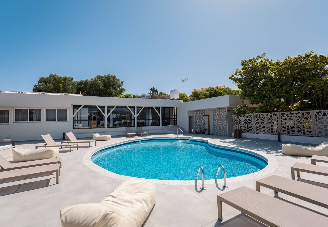 Shared swimming pool at ground floor studio in Crete