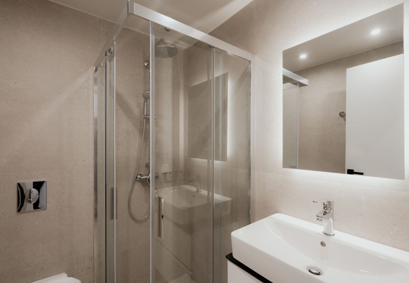 Apartment in Athens - Moschonision 18, E1 5th 4b3b 