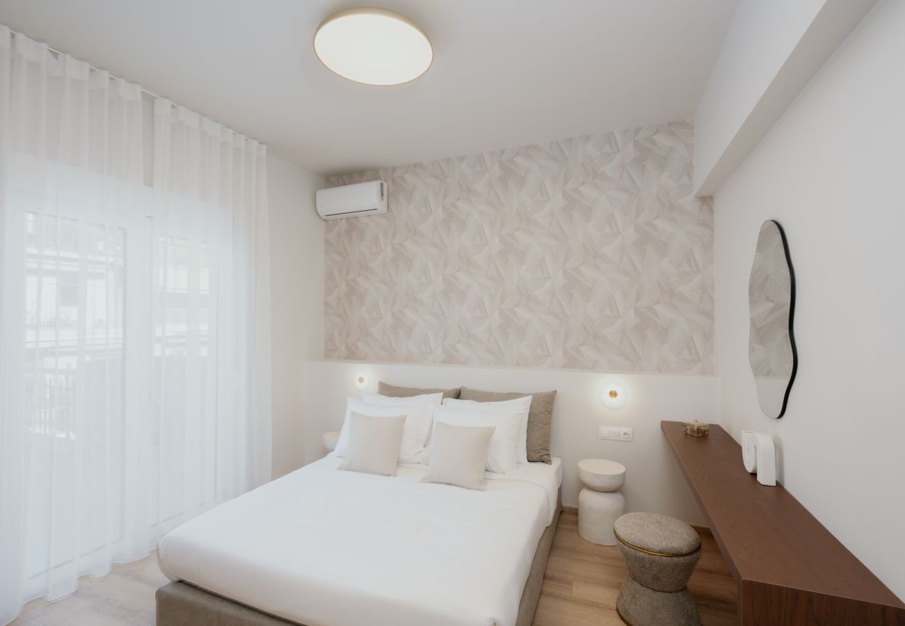 Apartment in Athens - Moschonision 18, E1 5th 4b3b 