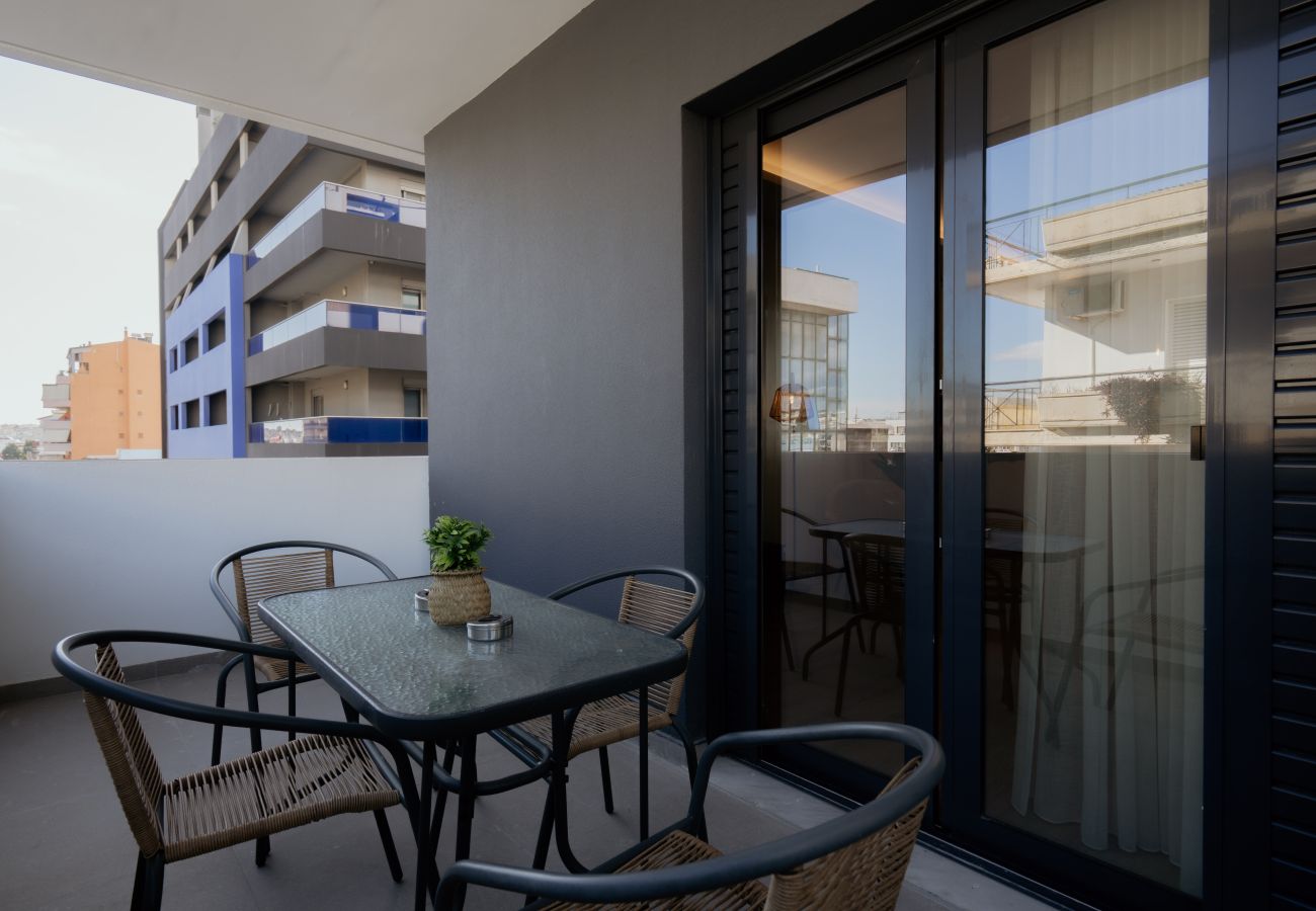 Apartment in Piraeus - D2 SAMOS