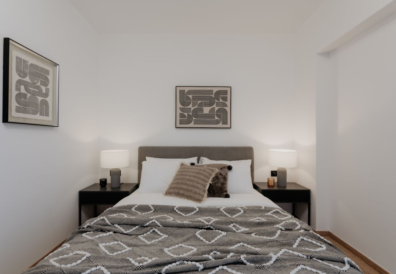 Apartment in Piraeus - EDGE-PIR. C5 1b2b KALYMNOS 