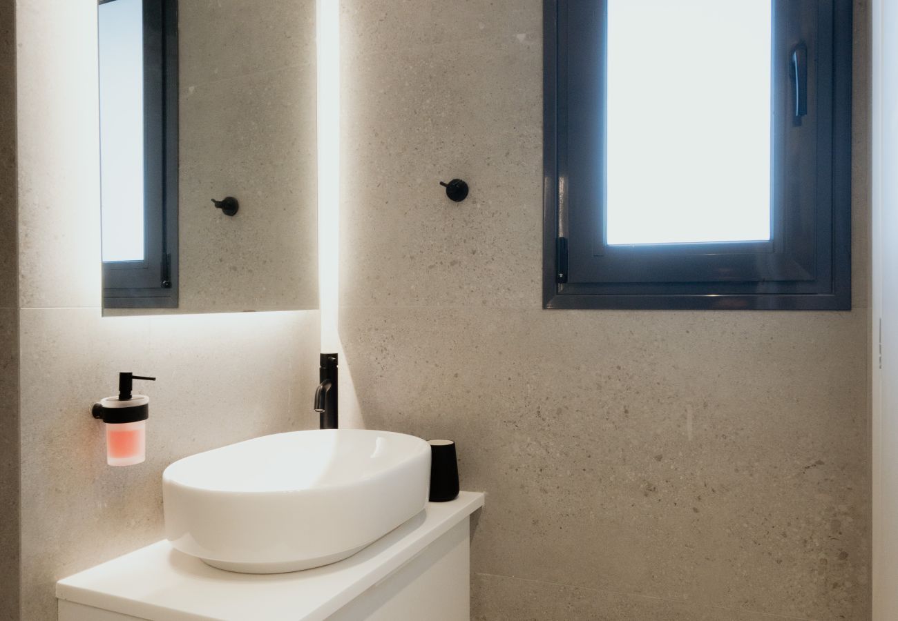 Apartment in Piraeus - EDGE-PIR. C3 1b1.5b PAXOS 