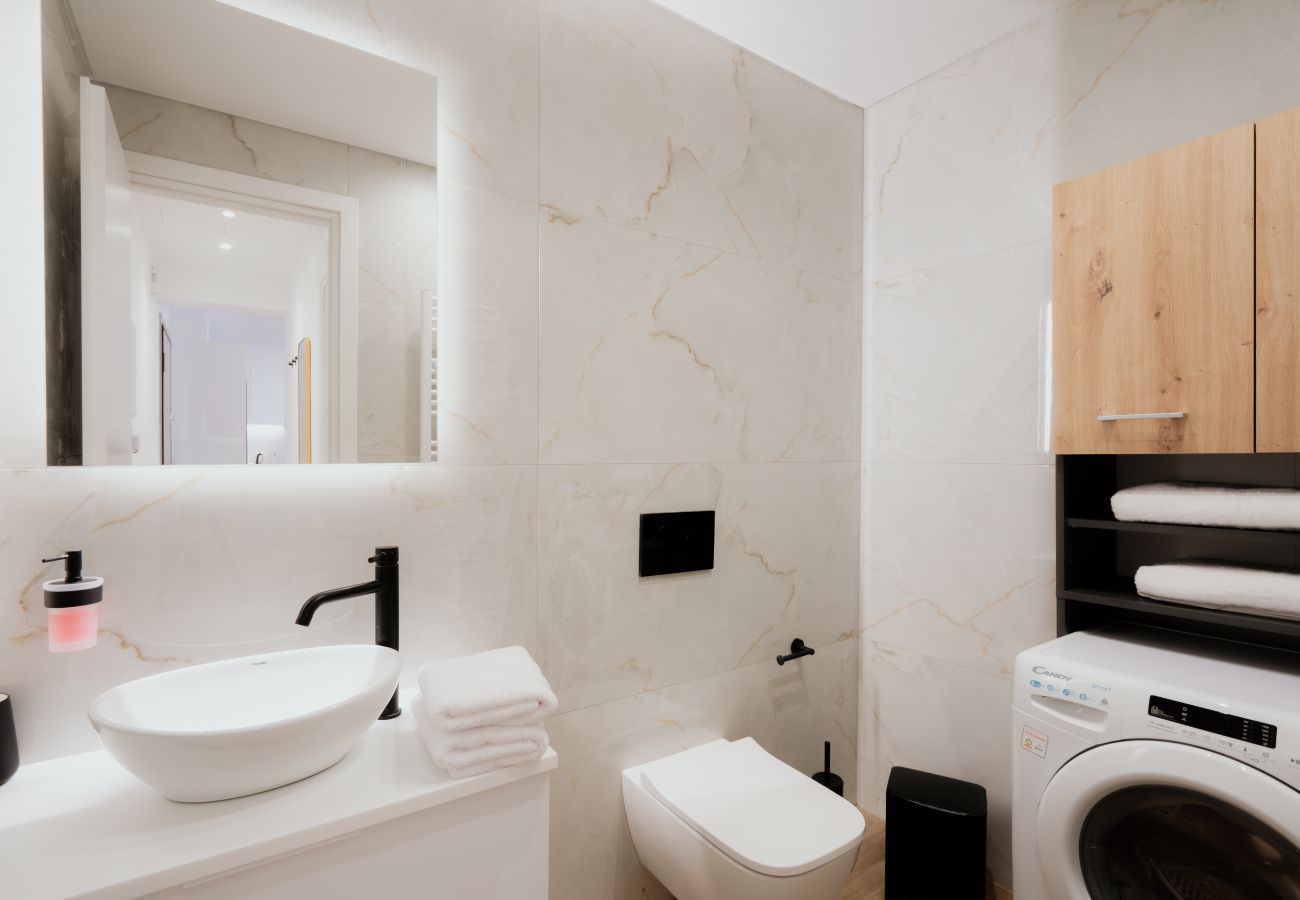 Apartment in Piraeus - EDGE-PIR. C3 1b1.5b PAXOS 