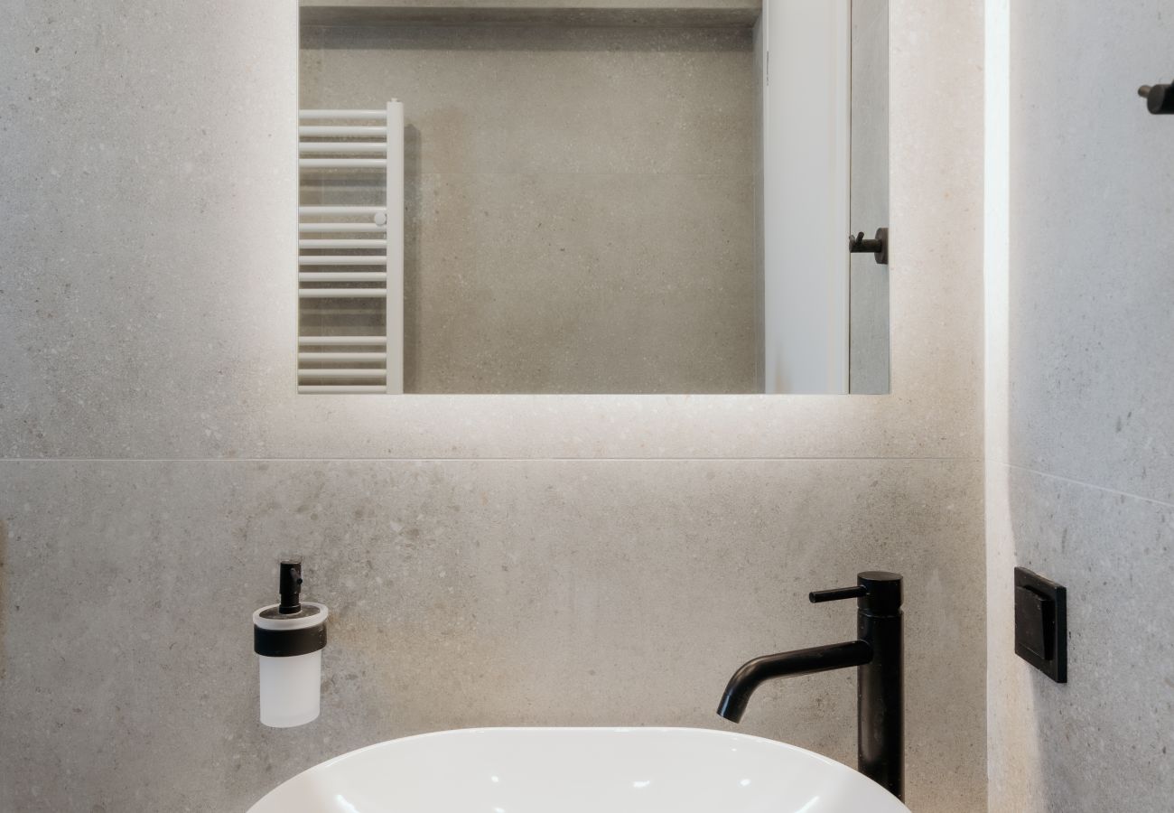 Apartment in Piraeus - EDGE-PIR. D5 1b2b ITHACA