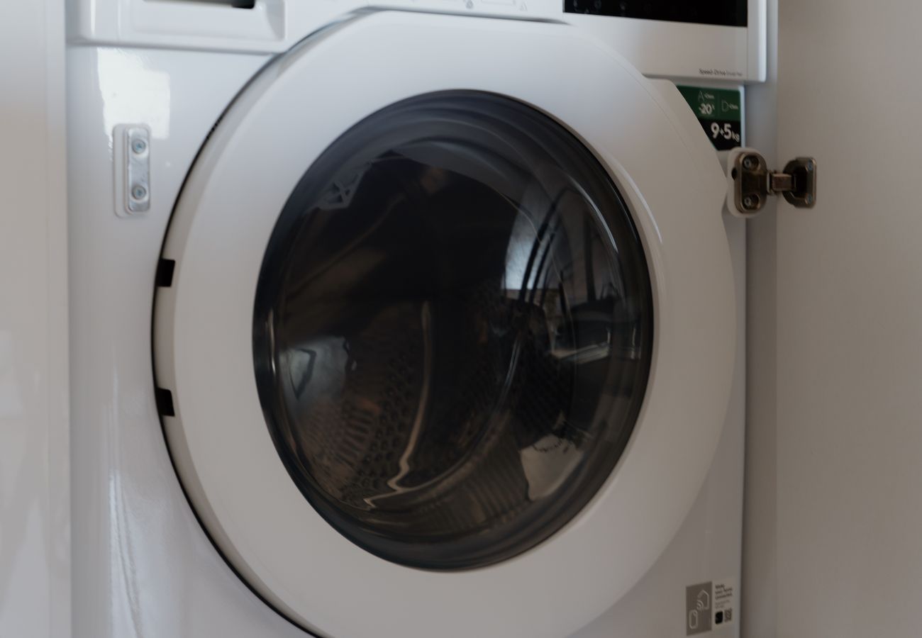 Apartment in Piraeus - EDGE-PIR. D5 1b2b ITHACA