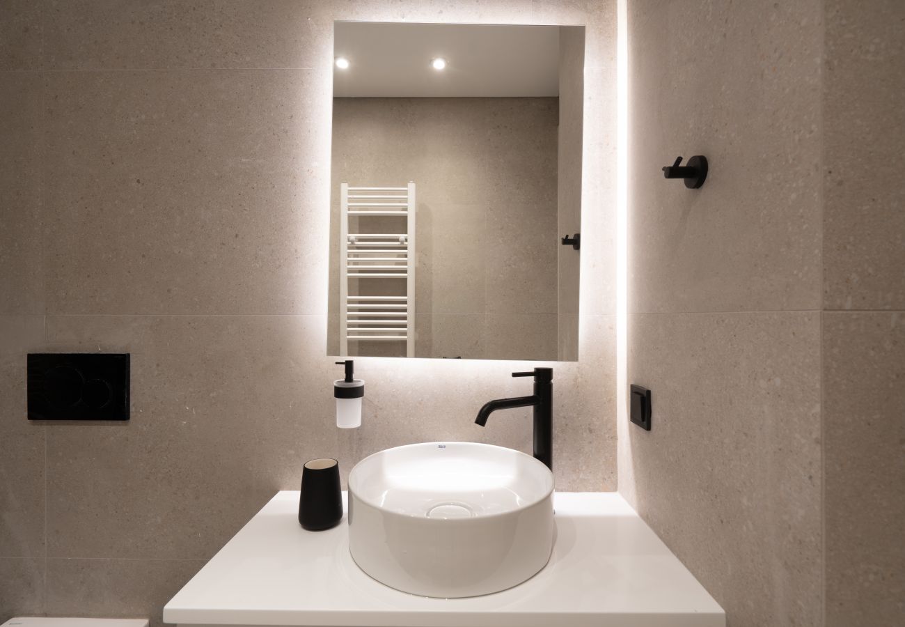 Apartment in Piraeus - EDGE-PIR. D5 1b2b ITHACA