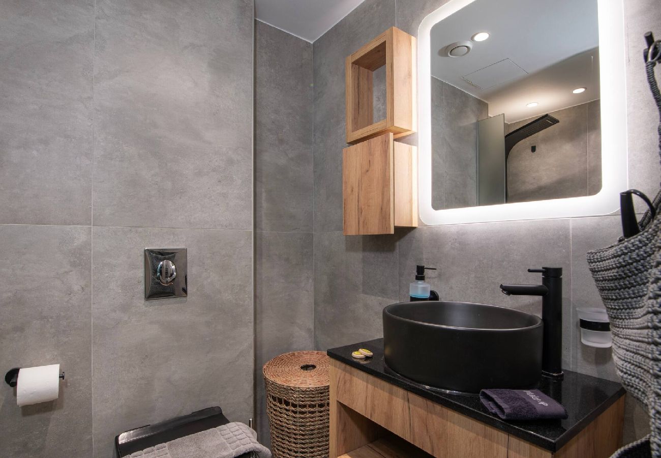 Residence in Chania - Lani Apartment • 1min Walk to Sandy Beach