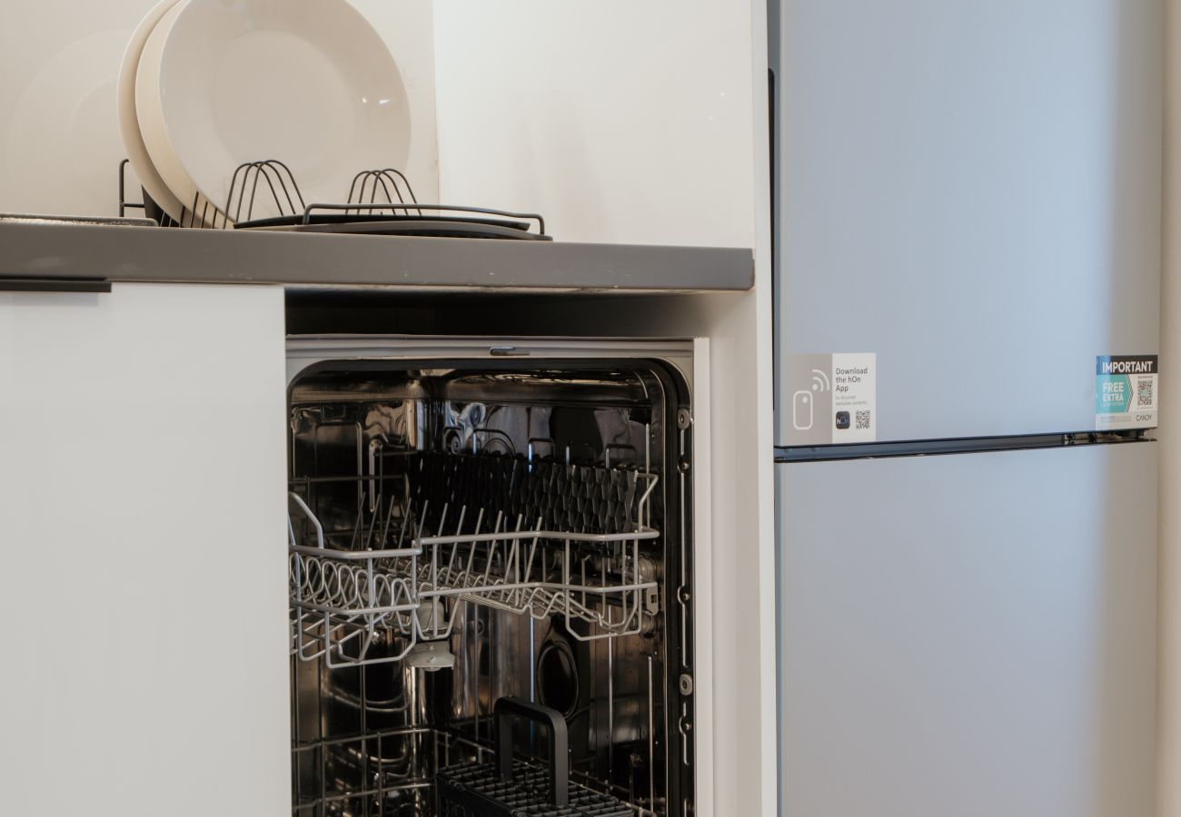 Apartment in Piraeus - EDGE-PIR. C4 2b2.5b ZAKYNTHOS 