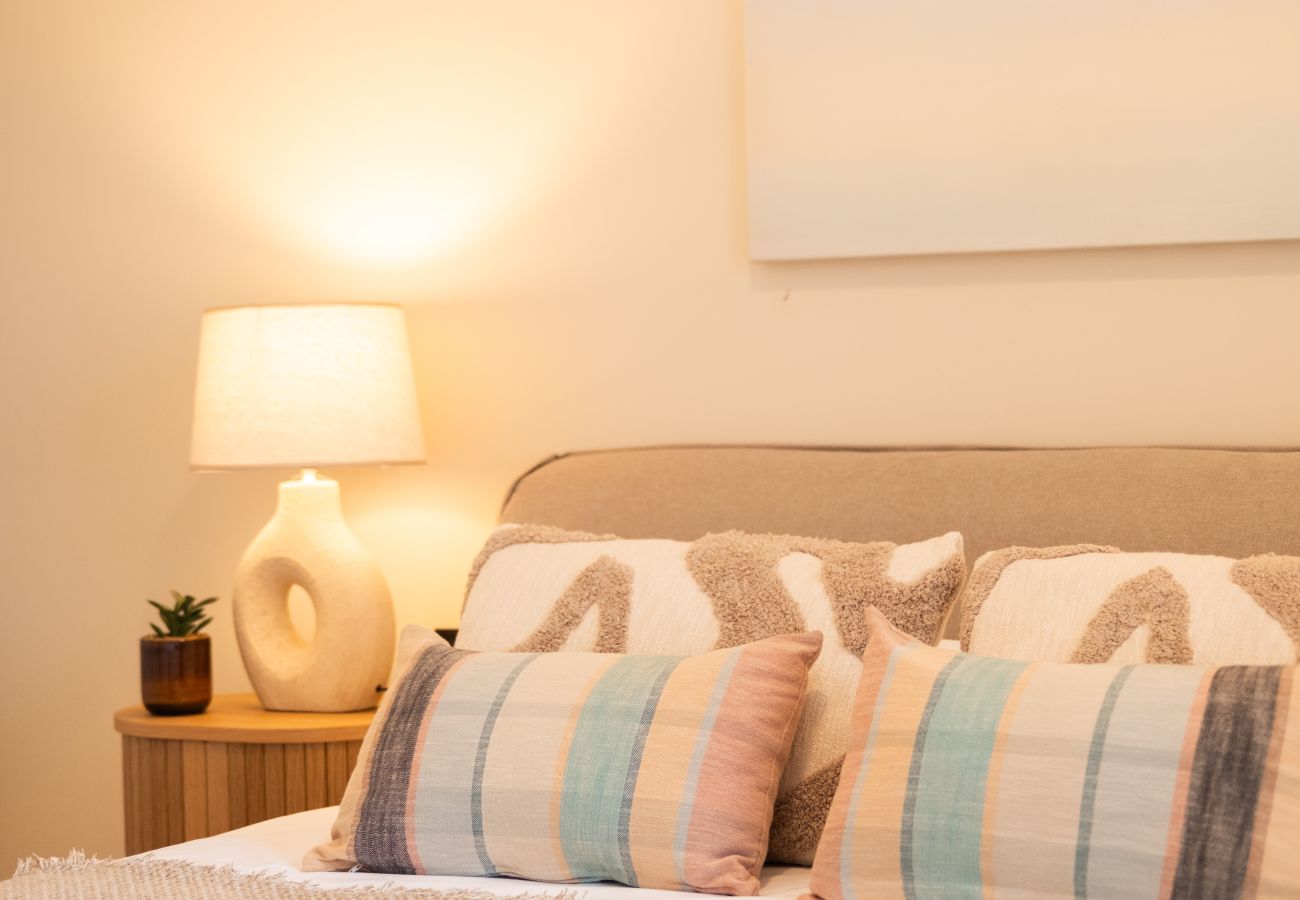 Apartment in Piraeus - Ikaria luxury Apartment in Pireaus with Parking