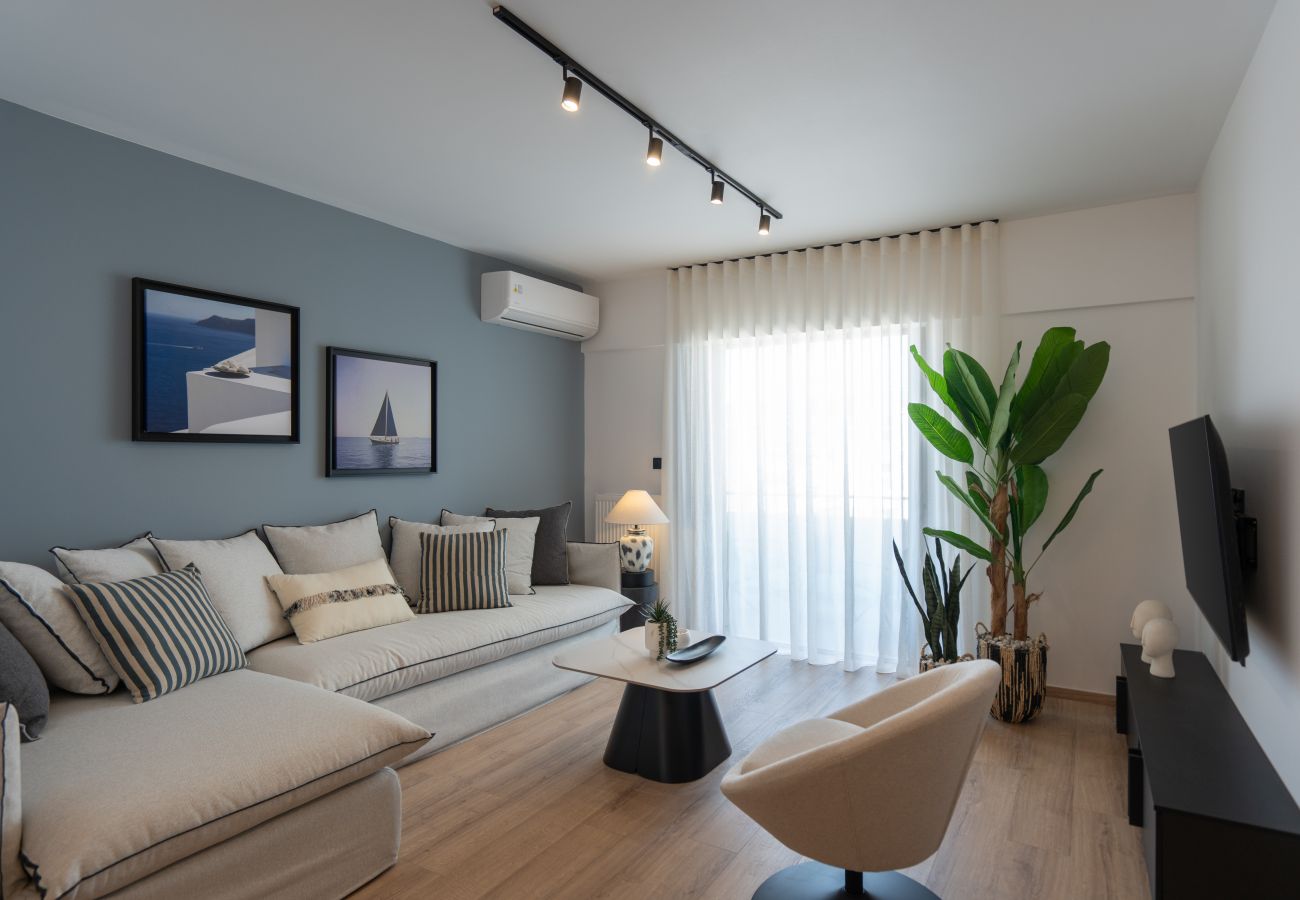 Apartment in Piraeus - Santorini luxury Apartment in Pireaus with Parking