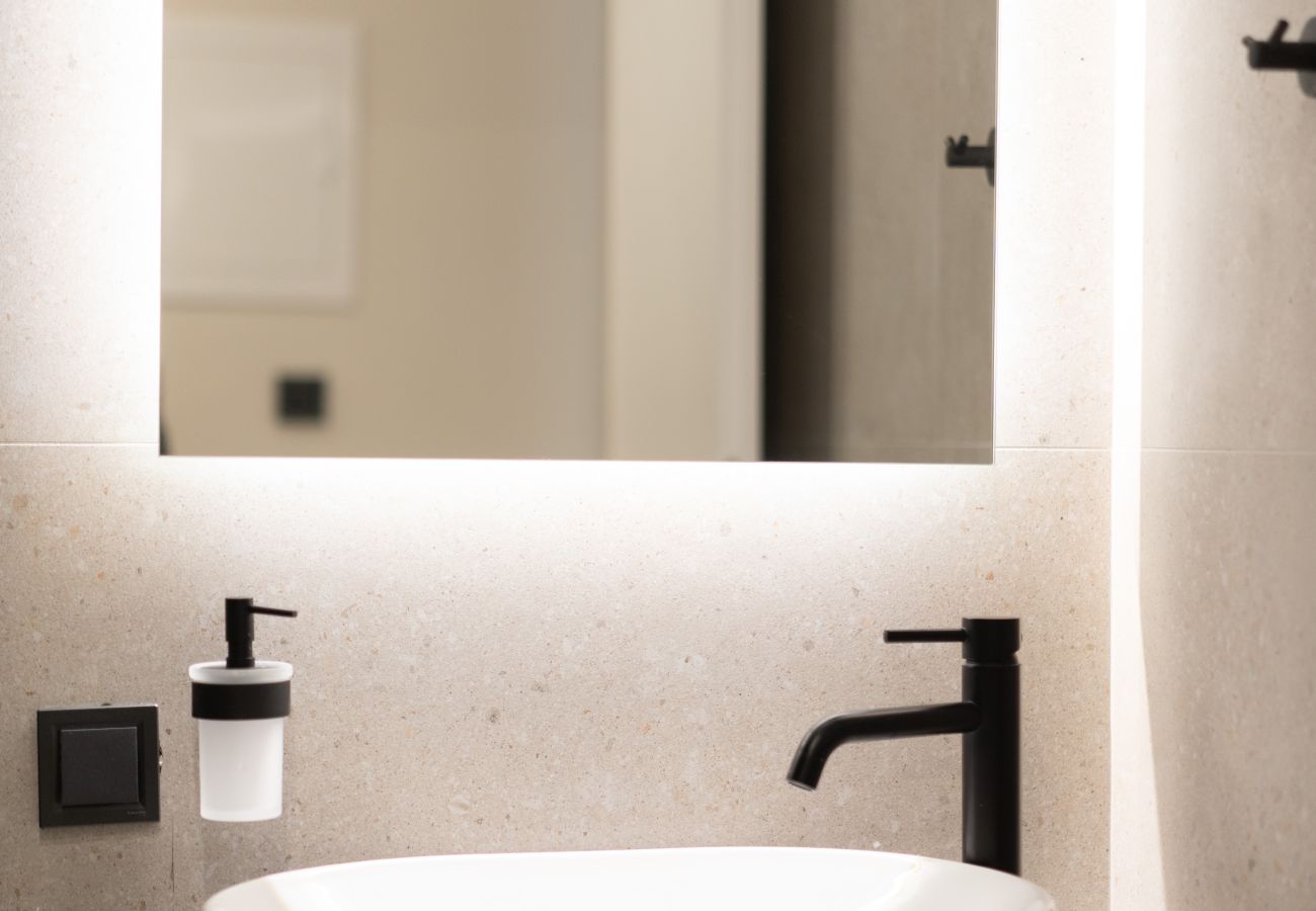 Apartment in Piraeus - Chios  luxury Apartment in Pireaus with Parking