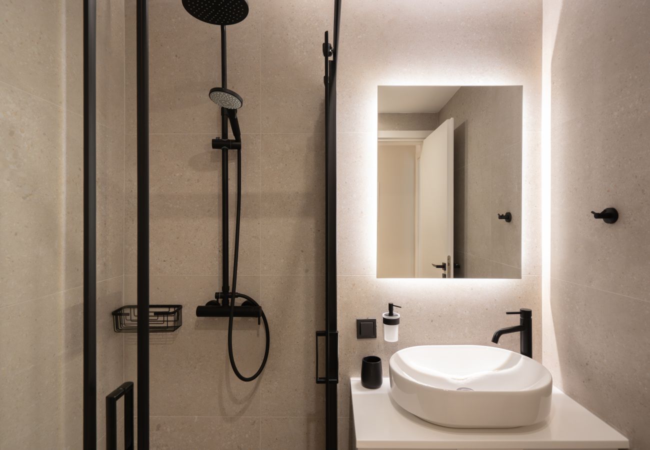 Apartment in Piraeus - Chios  luxury Apartment in Pireaus with Parking