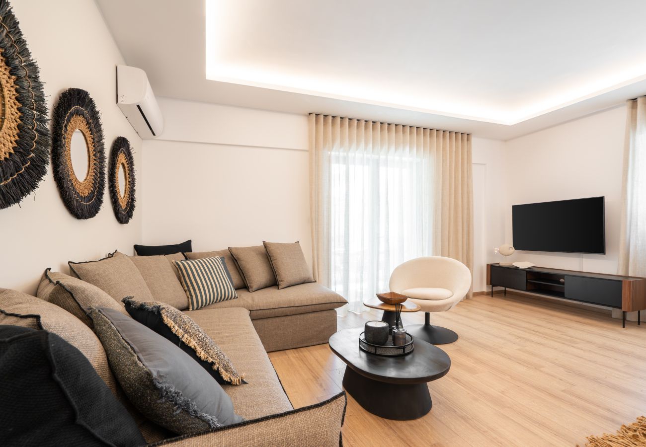 Apartment in Piraeus - Chios  luxury Apartment in Pireaus with Parking