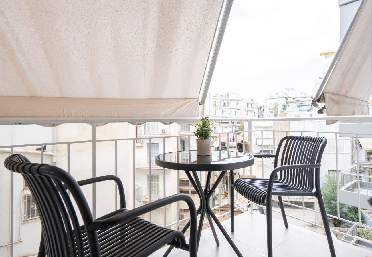 Apartment in Kaisariani - Luxury Design Apartment in the Heart of Pagrati